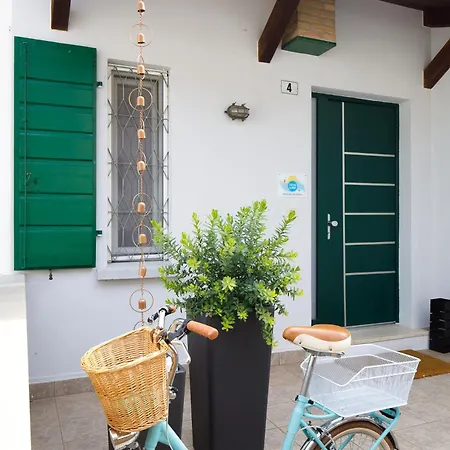 ベッド・アンド・ブレックファスト Casa Al Mare 3*